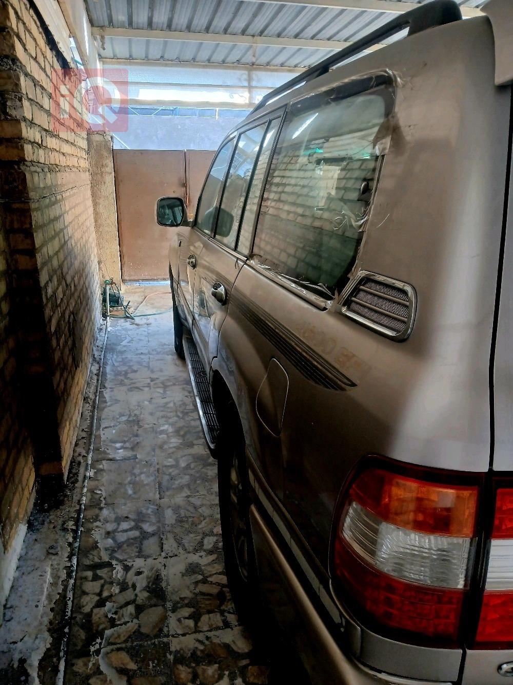 تويوتا لاندكروزر